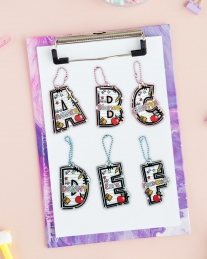 Acrylic Bagcharm Children's (MIN 24)