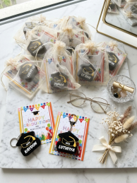 Graduation Fidget Clicker (MIN 6)